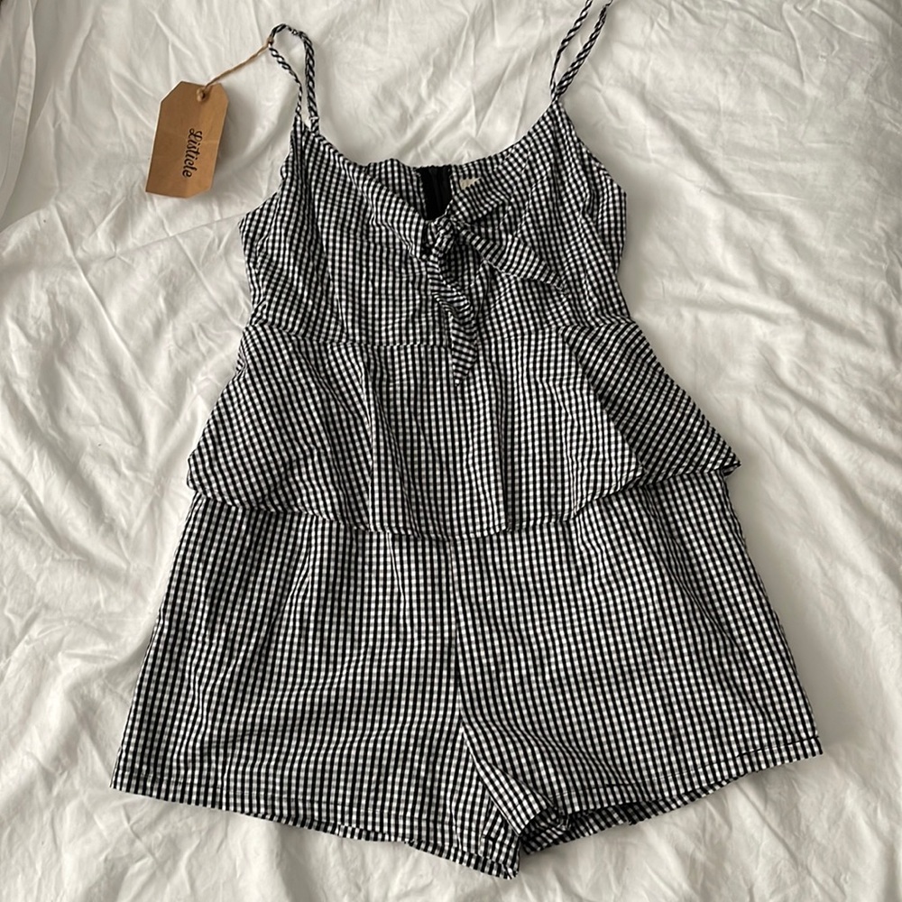 Gingham romper NWT